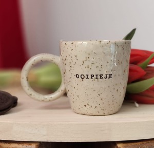 Kubek z napisem : COOKIE MONSTER  , lepiony ręcznie ok 200 ml 22/03